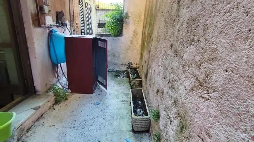 Aed - Bilocale with Private Garden in Rome
