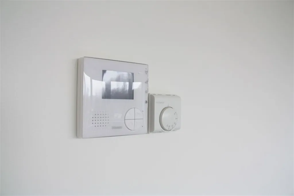 other_room