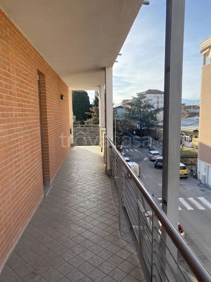 Rõdu - Large Apartment with Terraces in Savigliano