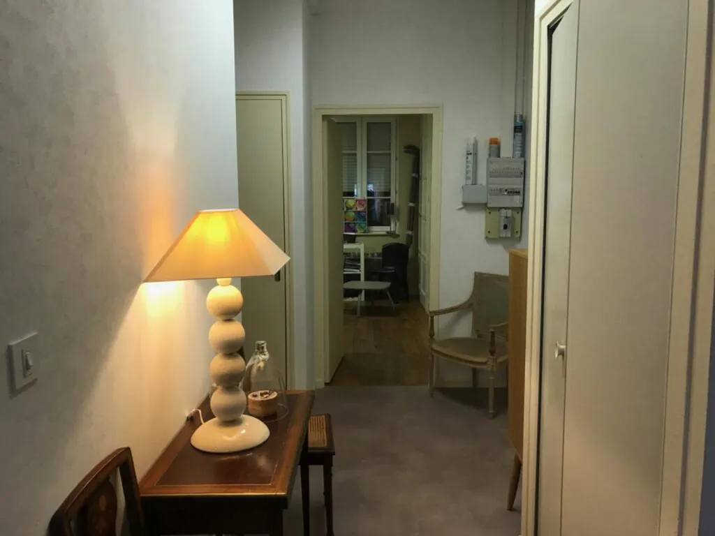 Esik - Multi-Unit Building with Commercial Space in La Clayette