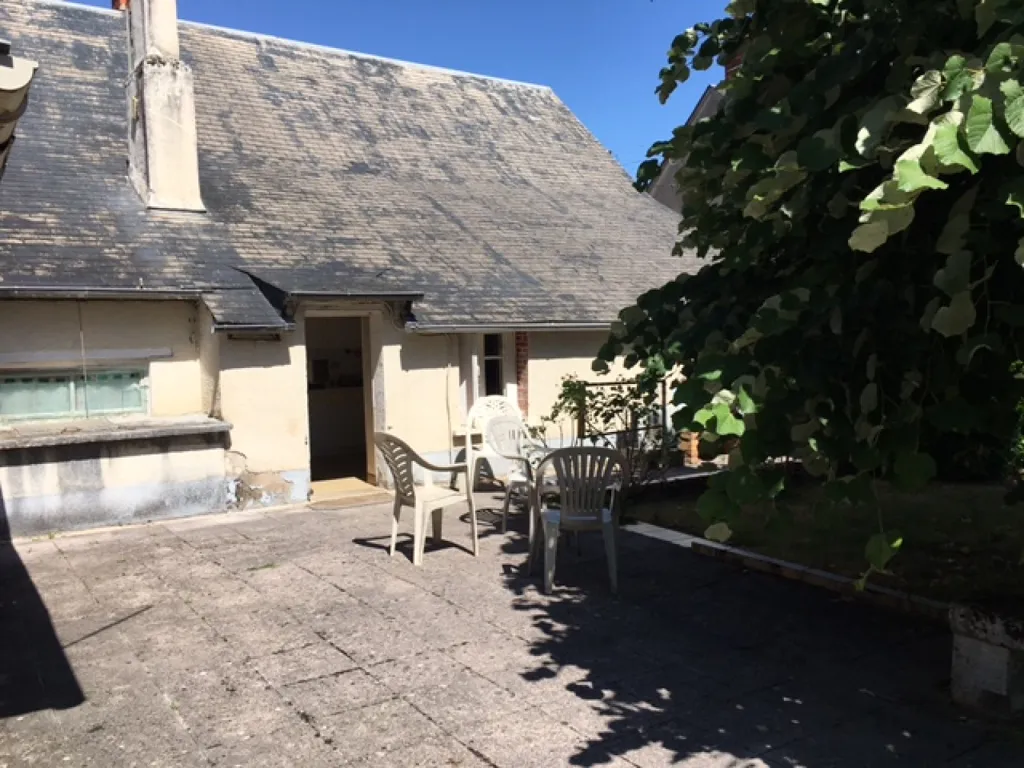 Terrass - House with Barn on 1.96ha in Brécy