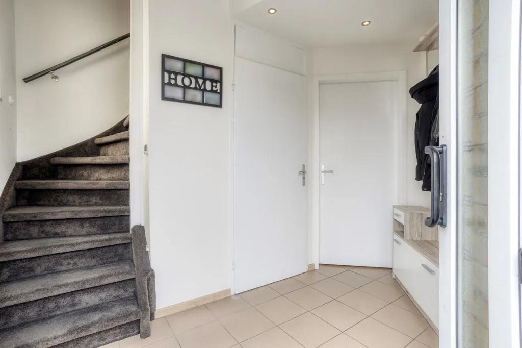 Entrée - Half-Villa with Garden in Eijsden