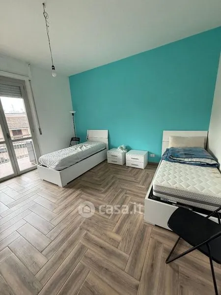 Chambres - Three-Bedroom Apartment with Garden in Vercelli