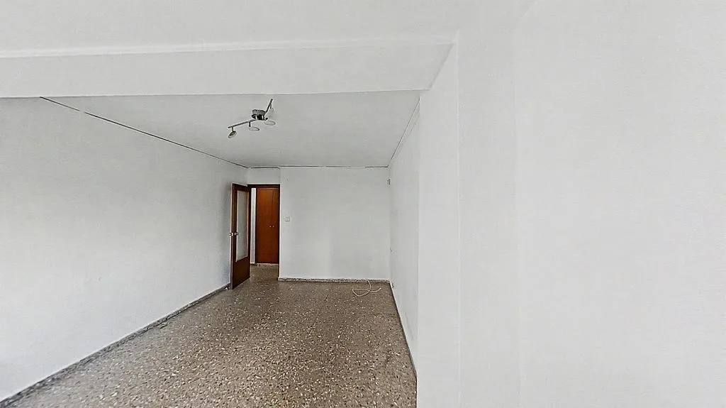 Pièces - Apartment with Balcony in Playa de Gandia