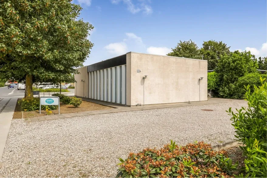 Exterior - Shop with Parking in Skårup