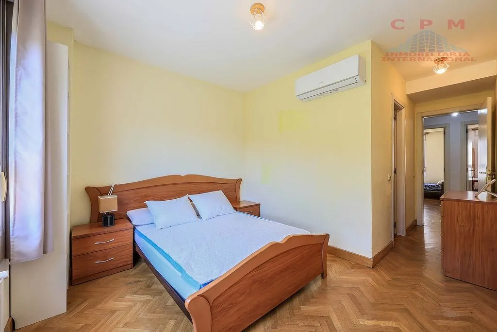 Magamistoad - Furnished Apartment with Pool in Adelfas