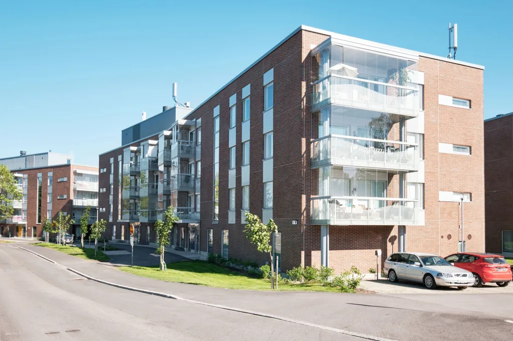 Välivaade - Modern Flat with Balcony in Lippajärvi, Espoo