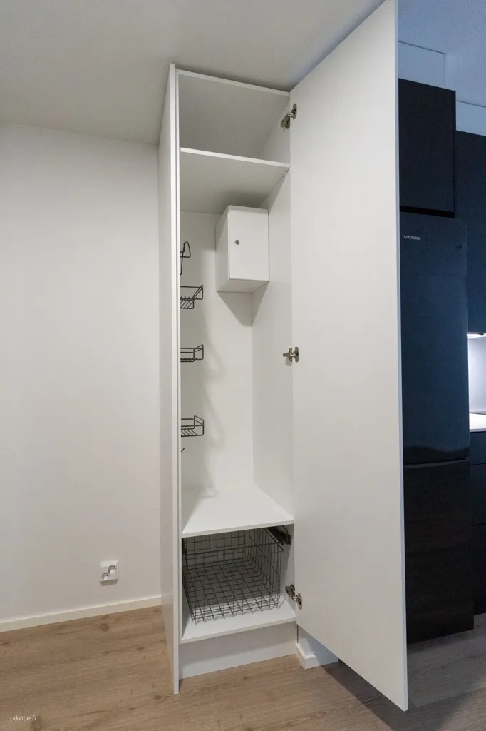 Toad - Modern Studio with Balcony in Turku