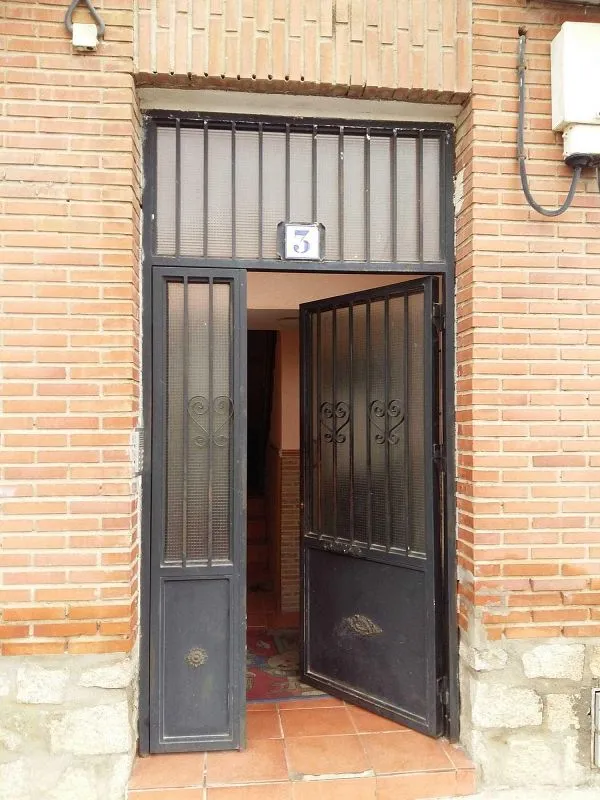 Entrée - 3-Bed Flat with Air Conditioning in Illescas
