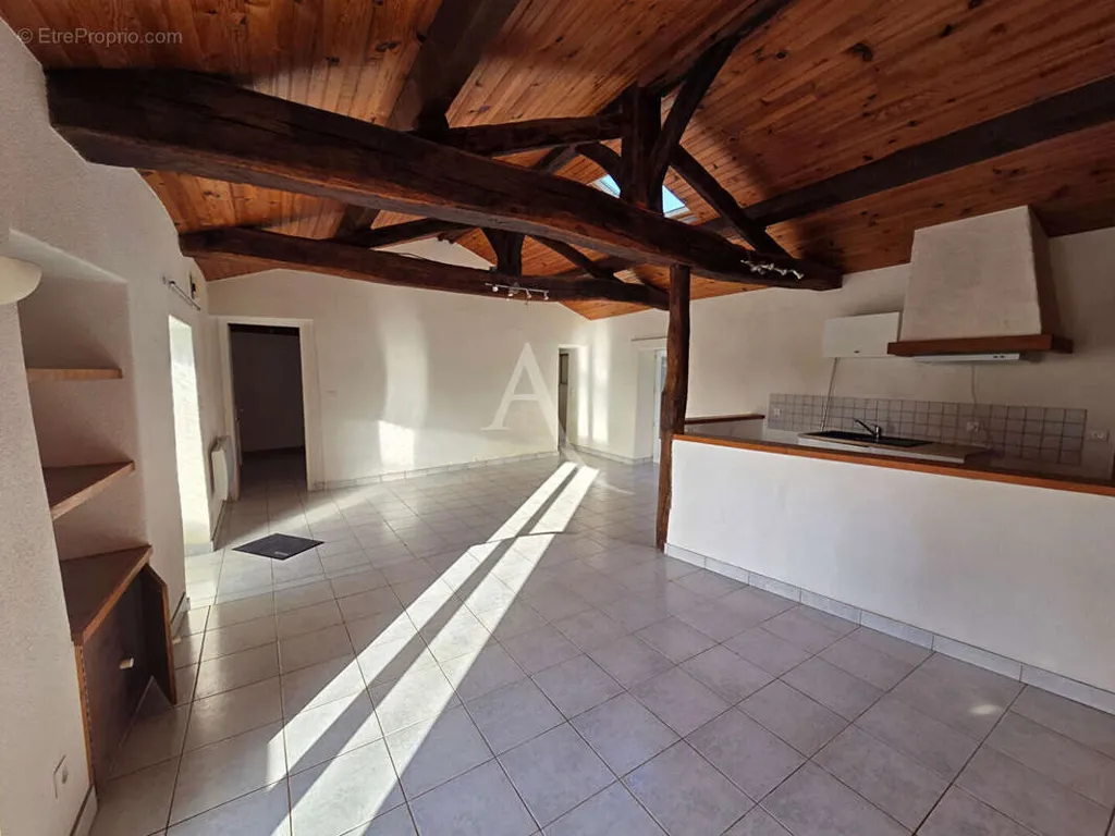 Elutuba - Pebble Cottage with Garden in Palluau