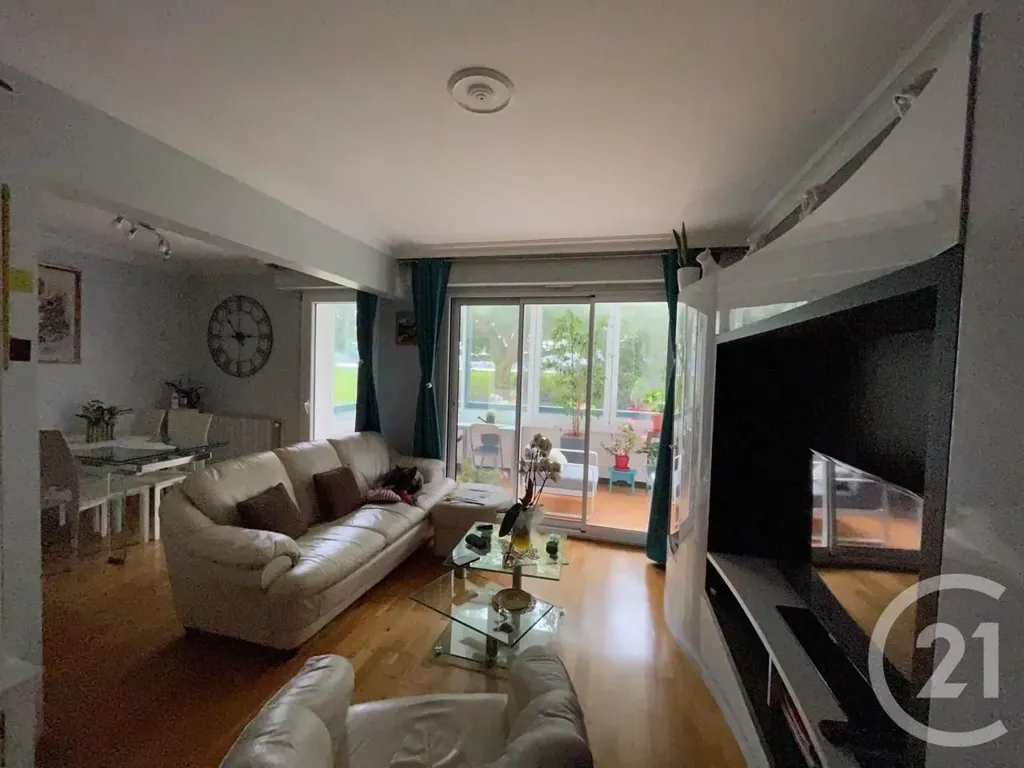Soggiorno - City Centre Flat with Terrace in Hendaye