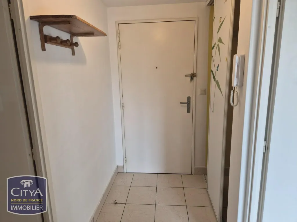 Esik - City Centre Flat near University, Valenciennes