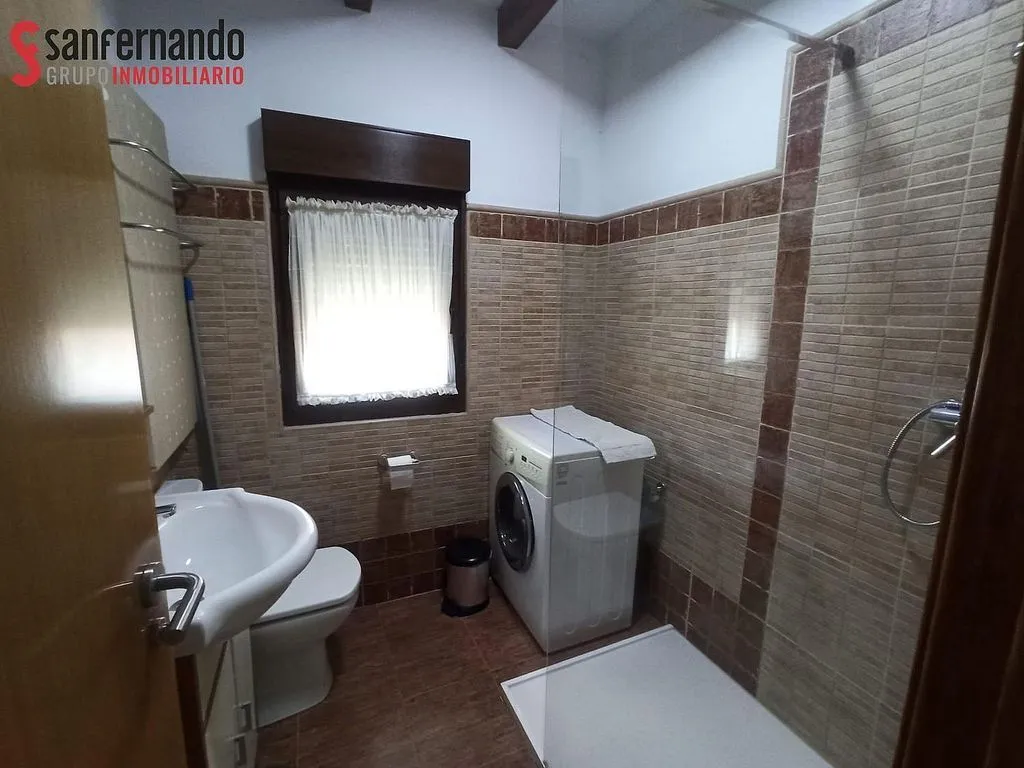 Salles de bain - 1-Bedroom Apartment with Terrace in Queveda