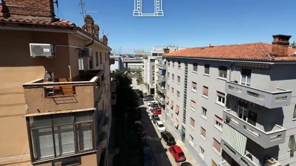 Vue aérienne - Rustic-Style Apartment with Sea View in Trieste