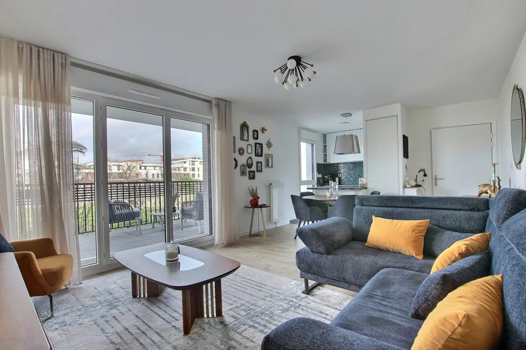 Séjour - Appartement Récent avec Vue Parc à Bois-Colombes