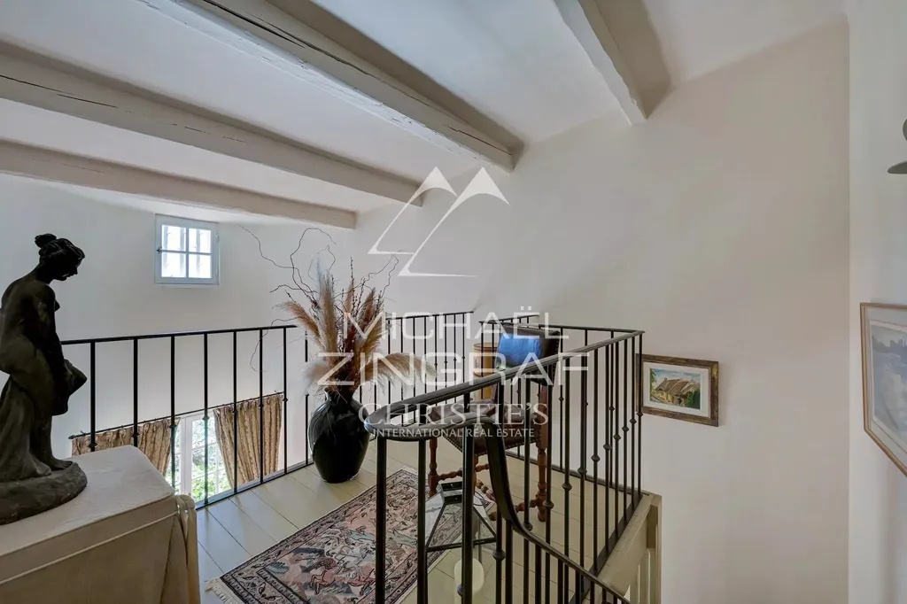 Pièces - Maison Provençale avec Piscine à Pélissanne