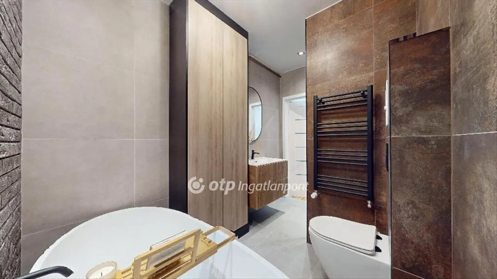 Bagni - Modernised Apartment with Balcony in Miskolc Centre