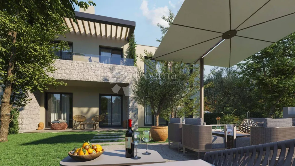 Terrasse - Modern Apartment with Balcony in Poreč