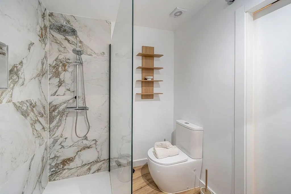 Vannitoad - Modern Flat with Air Conditioning in Madrid Centre