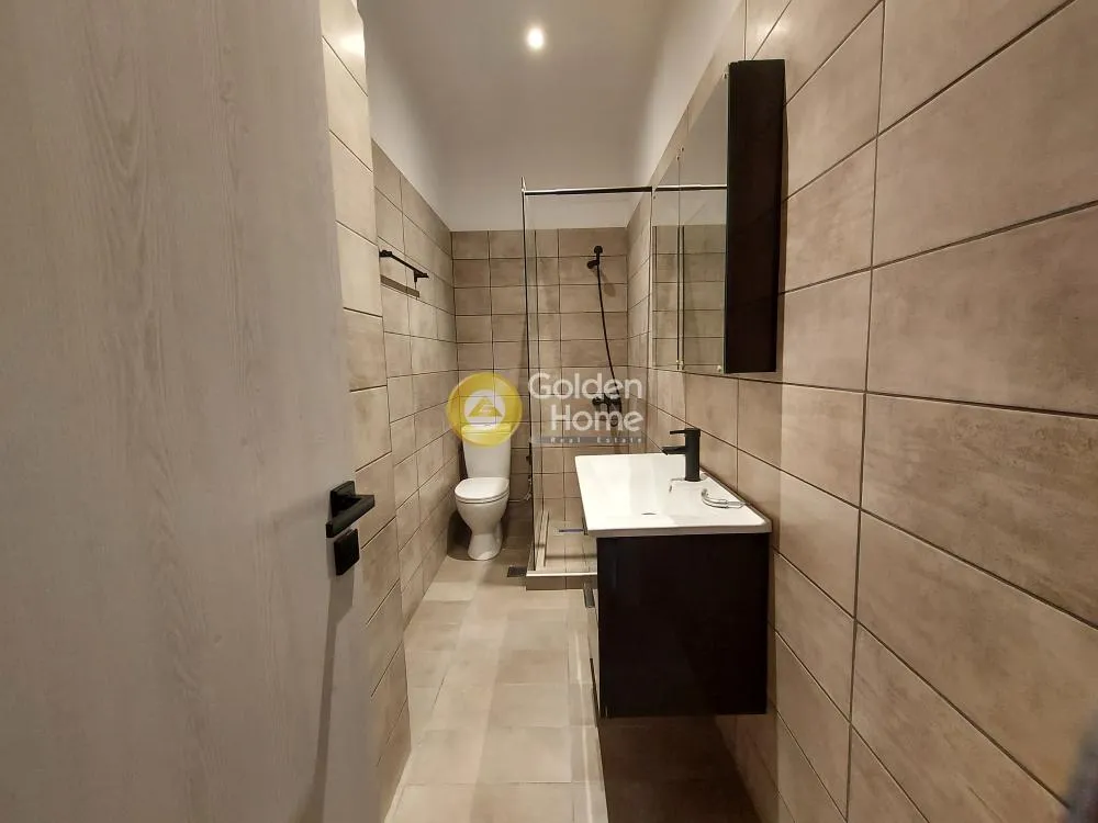 12-room apartment in GR
