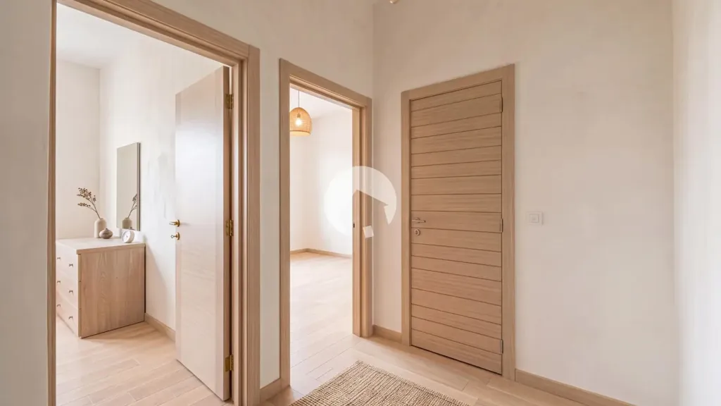Entrée - Rustic Mansard with Garden in Scandiano