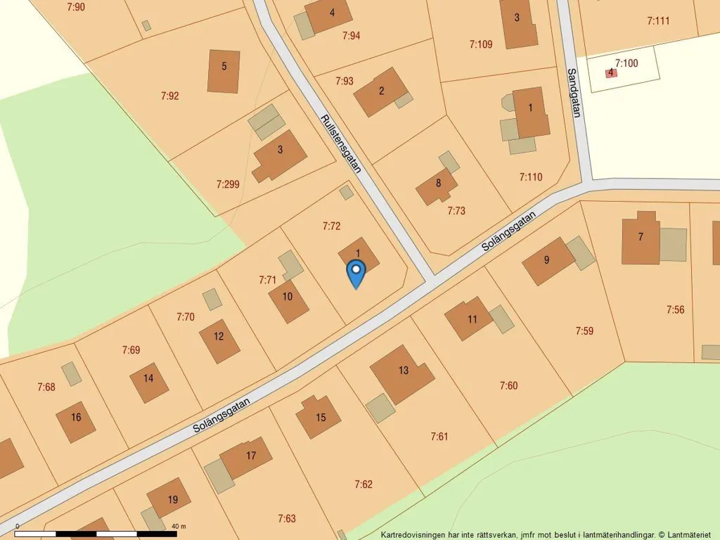 1.5-Storey Villa with Corner Plot in Gimo