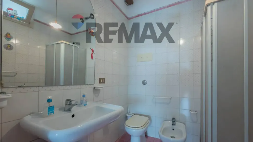 Vannitoad - Two-Level Apartment with Balcony in Palermo