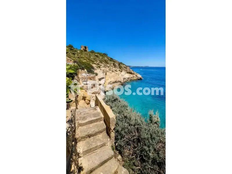Seafront Chalet with Terrace in Torrenova