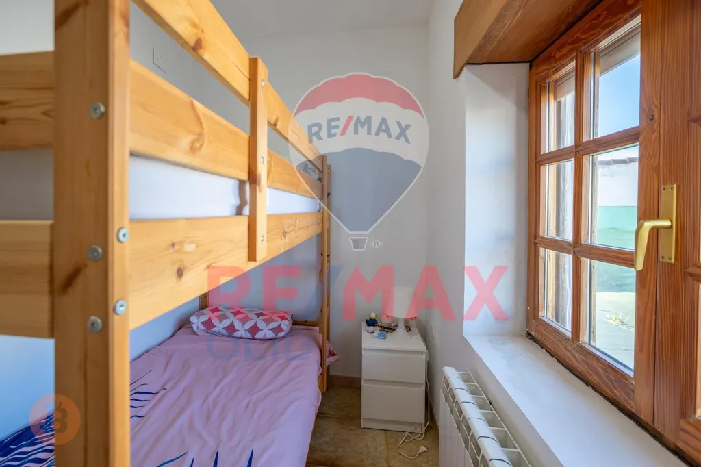 Magamistoad - Detached House with Garden in Traspinedo