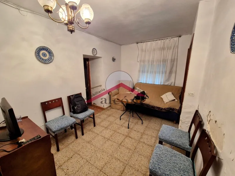 Salle à manger - Traditional Townhouse with Garden in Montehermoso