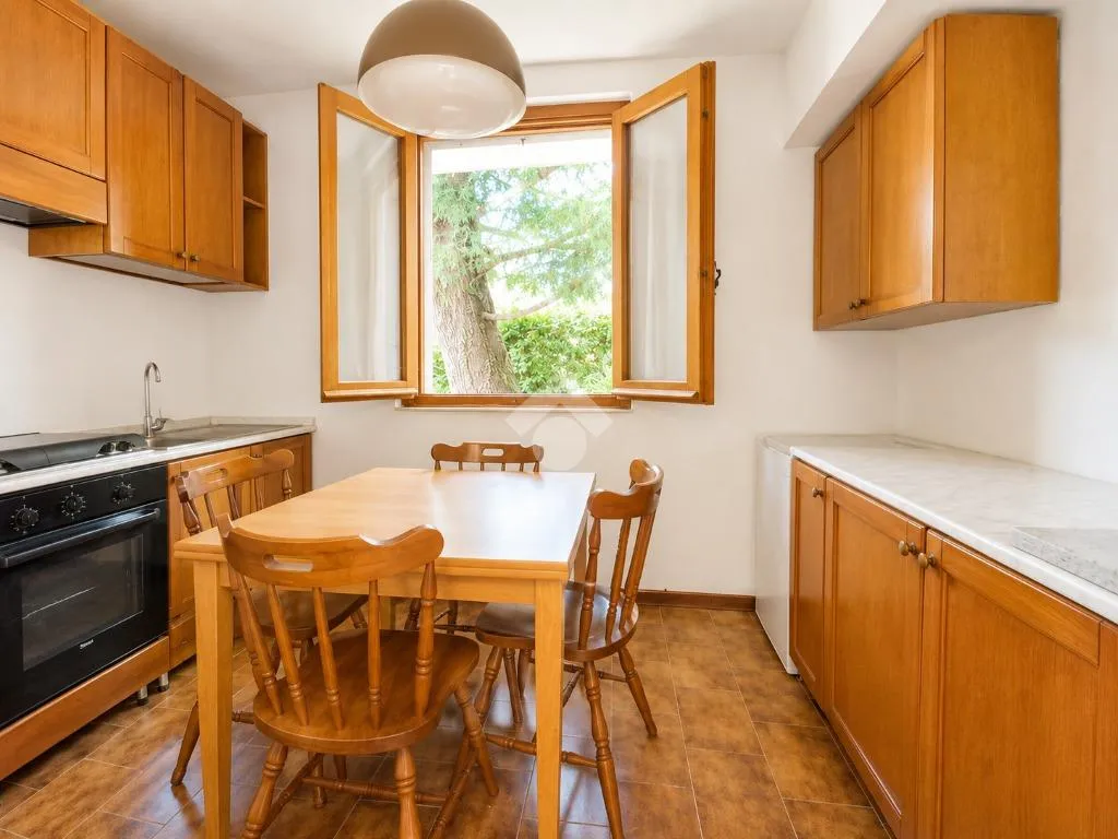 Cucina - Panoramic Villa with Garden in Ponte Lambro