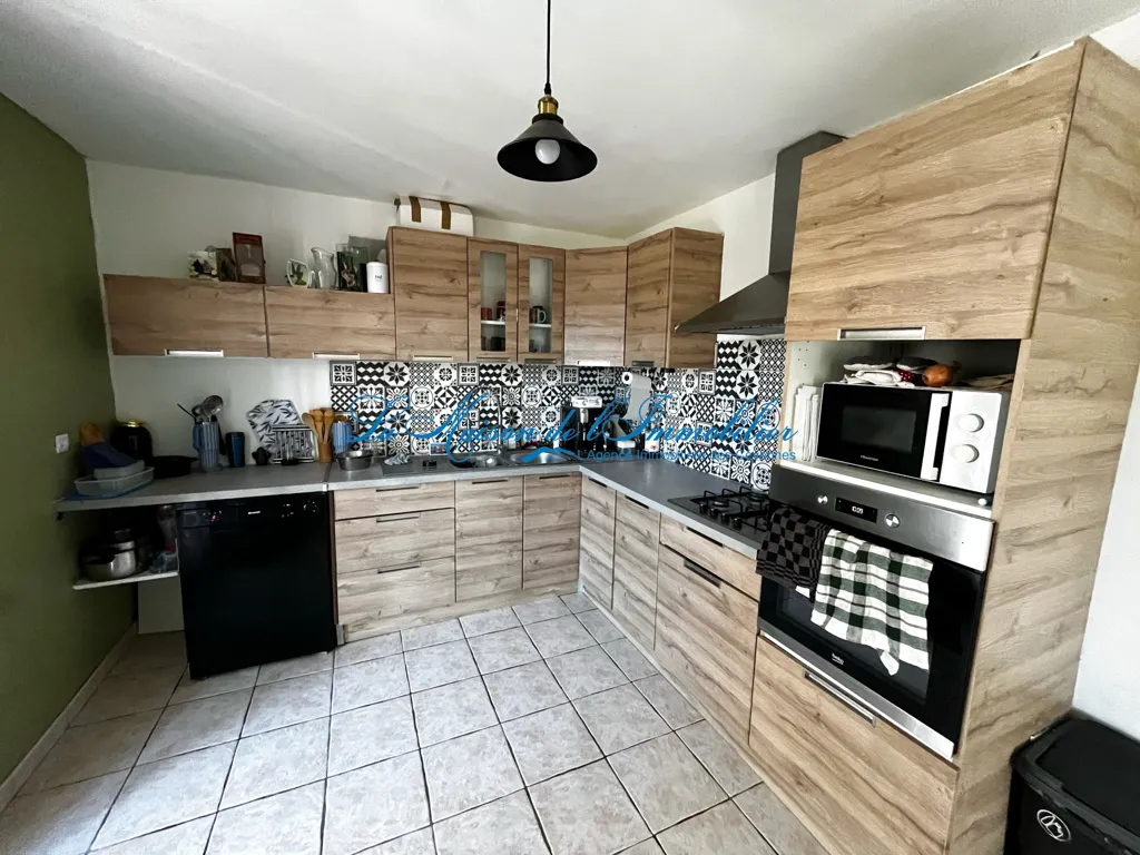 Cuisine - Maison au Calme avec Terrasse à Rousson