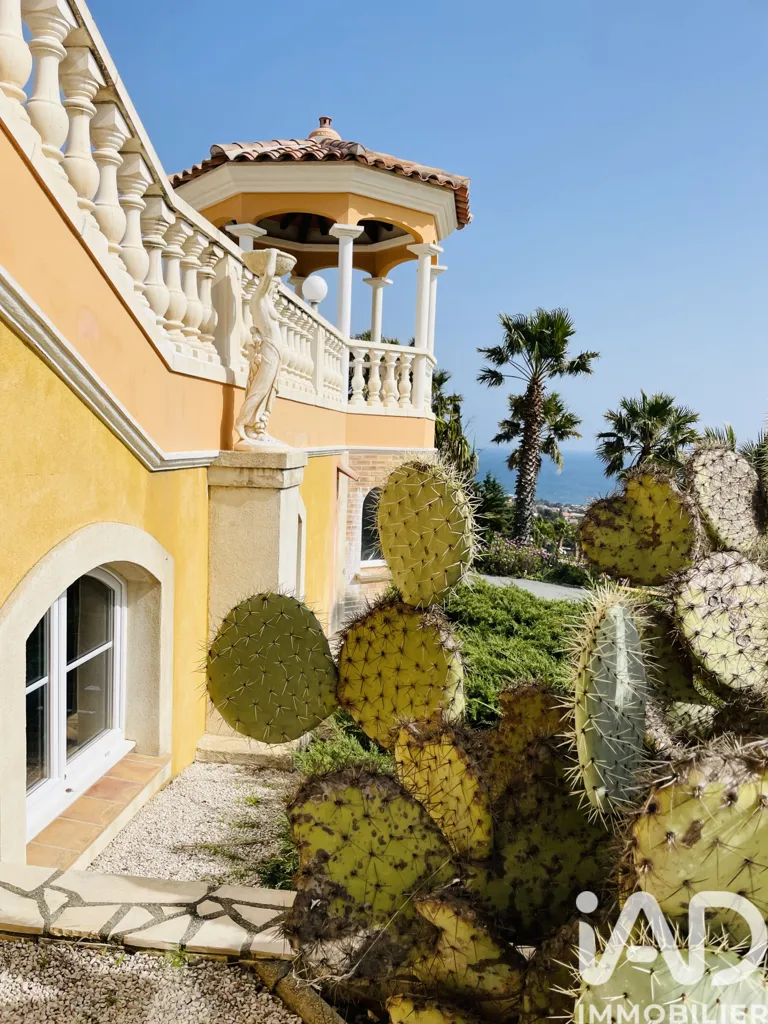 Extérieur - Villa Moderne avec Vue Mer à Roquebrune-sur-Argens