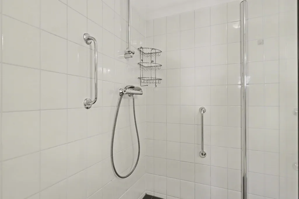 Vannitoad - Corner Flat with River View in Brandepoort