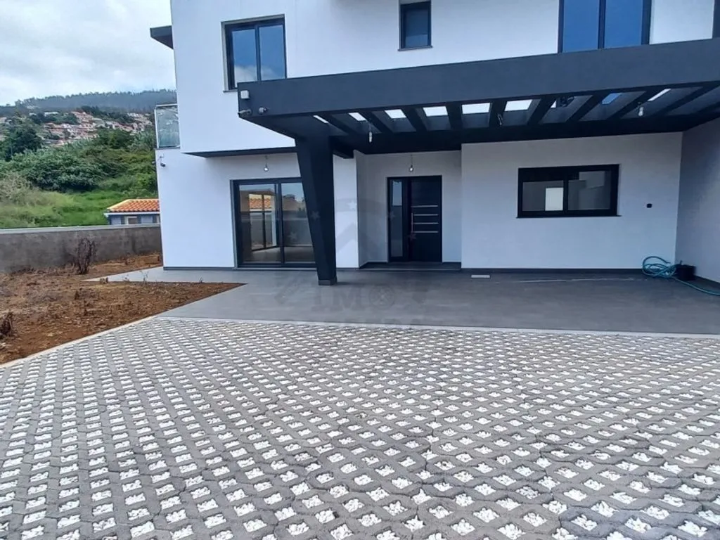 Extérieur - Modern Semidetached House with Garden in Sao Roque