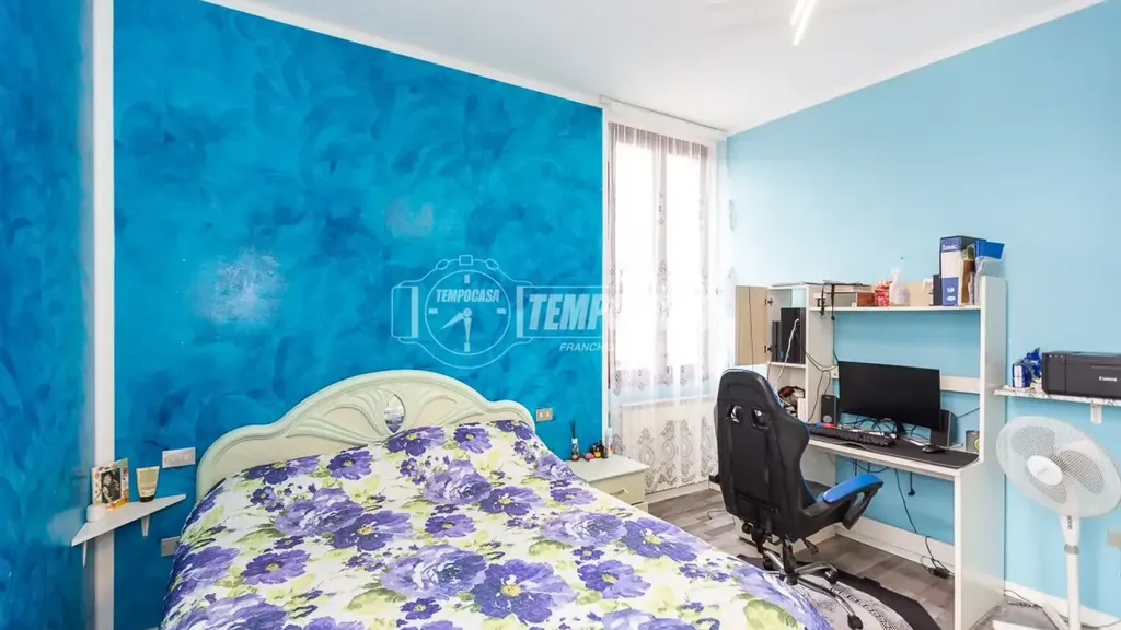 Magamistoad - Spacious Trilocale with Parking in Brescia