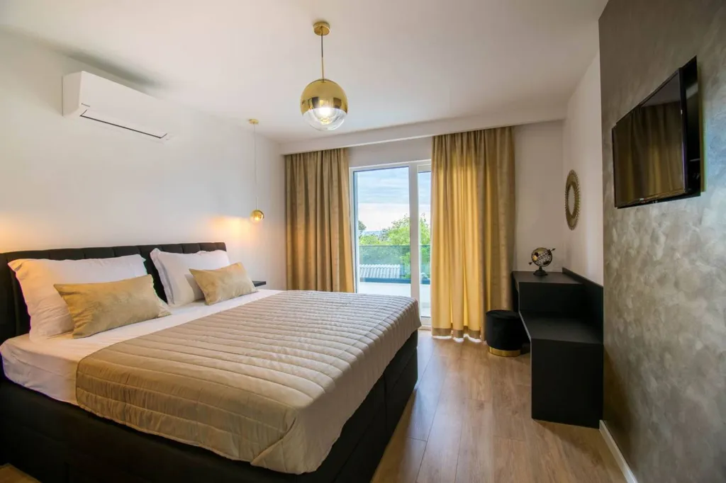 Bedrooms - New Villa with Pool in Baška Voda