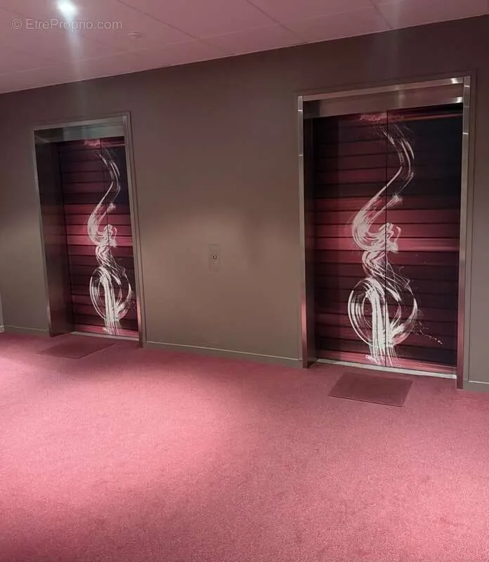 Entrée - Appartement avec Balcon dans la Tour Émeraude au Mans