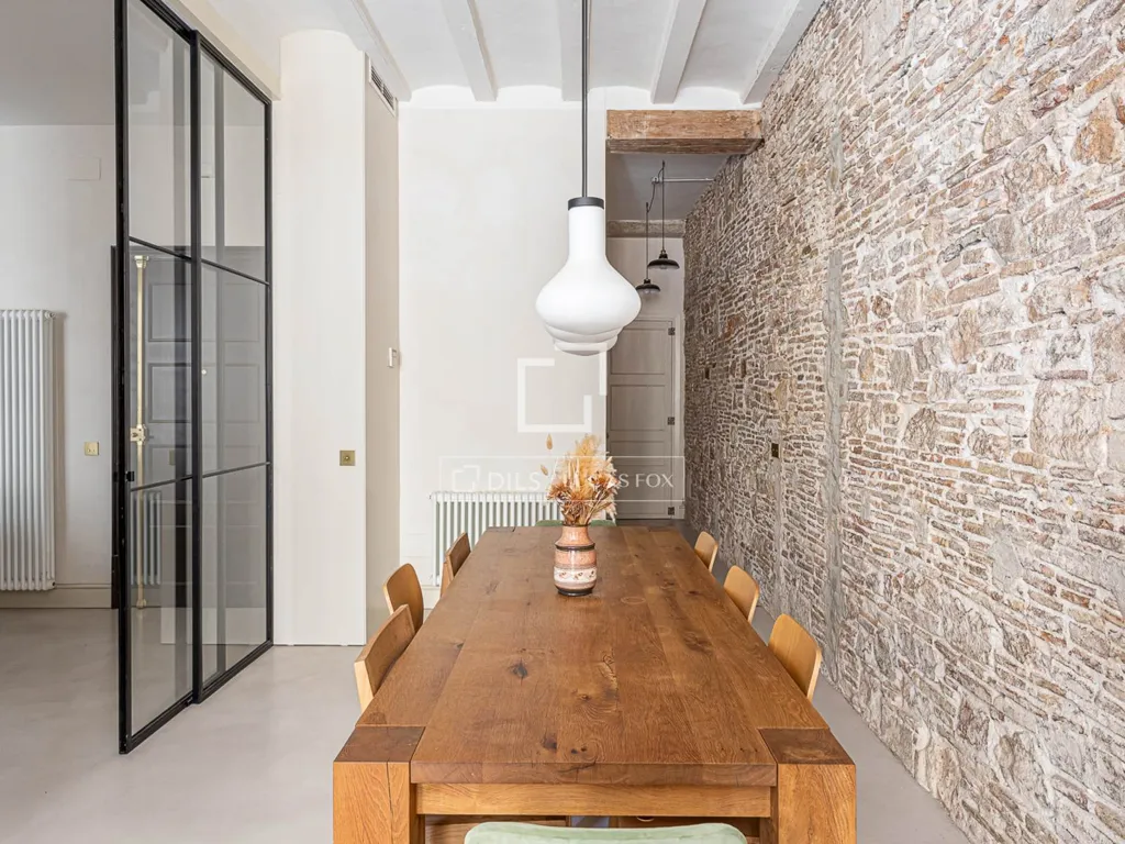 Salle à manger - Refurbished Apartment with Central Patio in Barcelona
