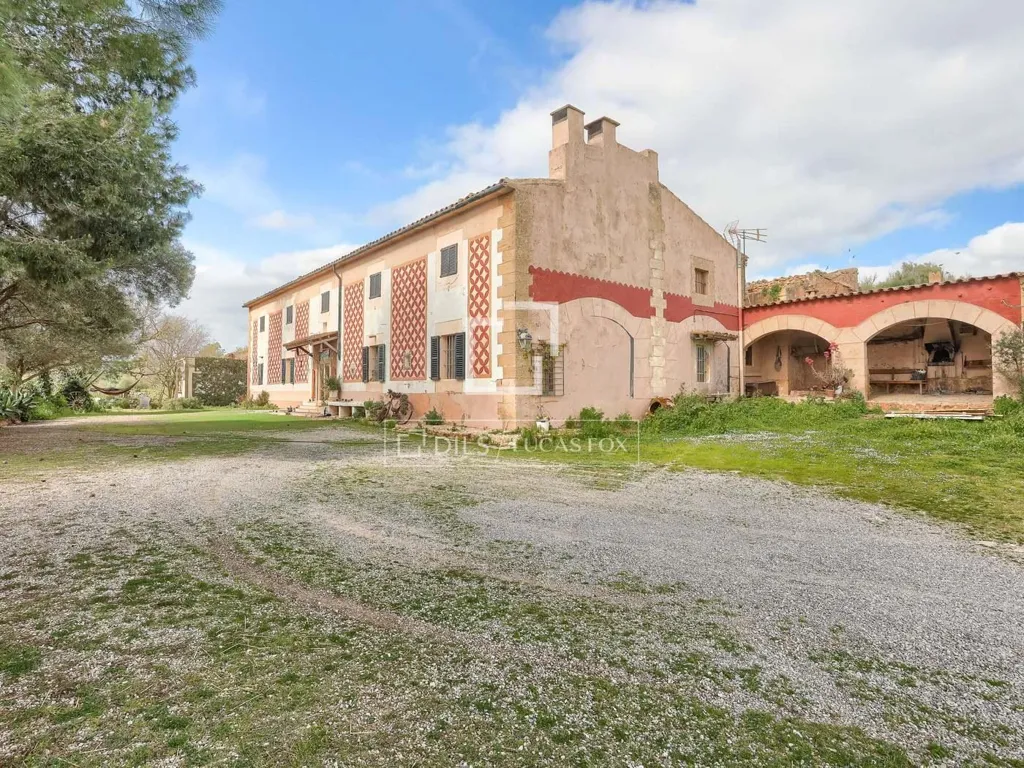 Extérieur - Historic Estate with Equestrian Potential in Llucmajor