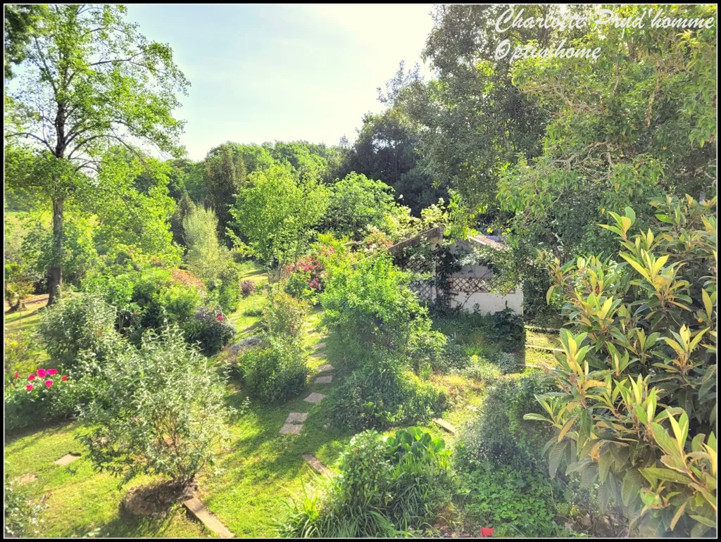 Garden - House with Garden and View in Peyrehorade