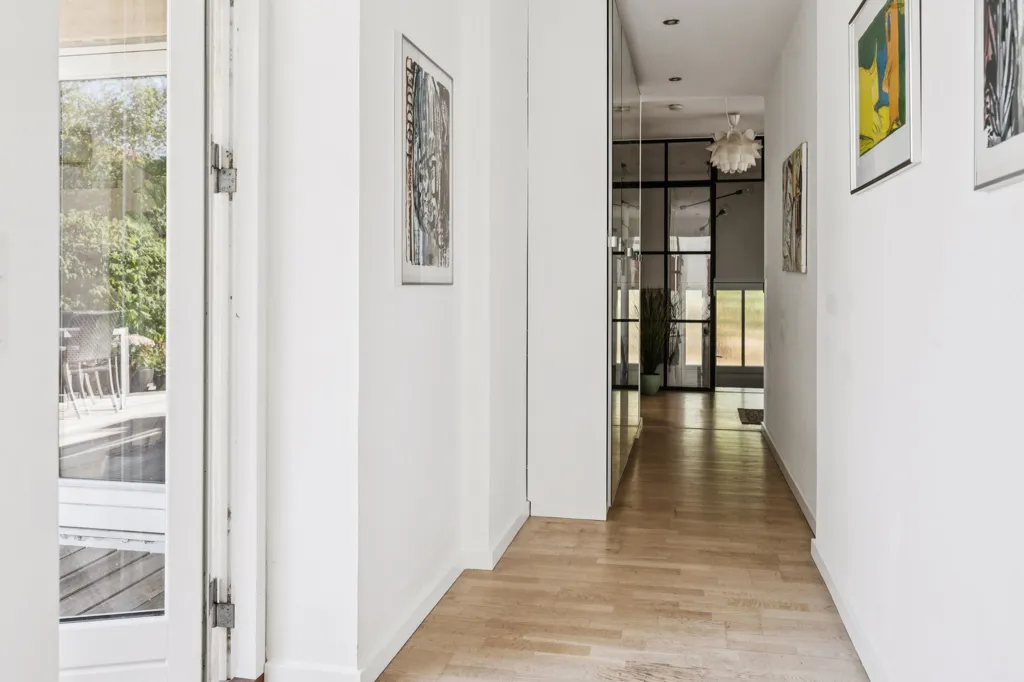 Ingresso - Modernised Villa with Garden in Virum