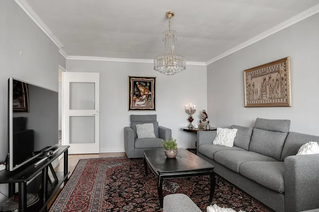 Elutuba - Renovated Flat with Glass Balcony in Kalmarhus