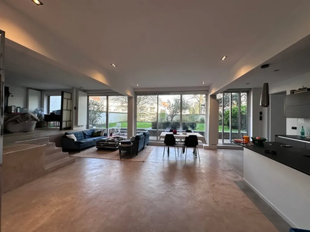 Elutuba - Renovated Apartment with Garden in Châtelain