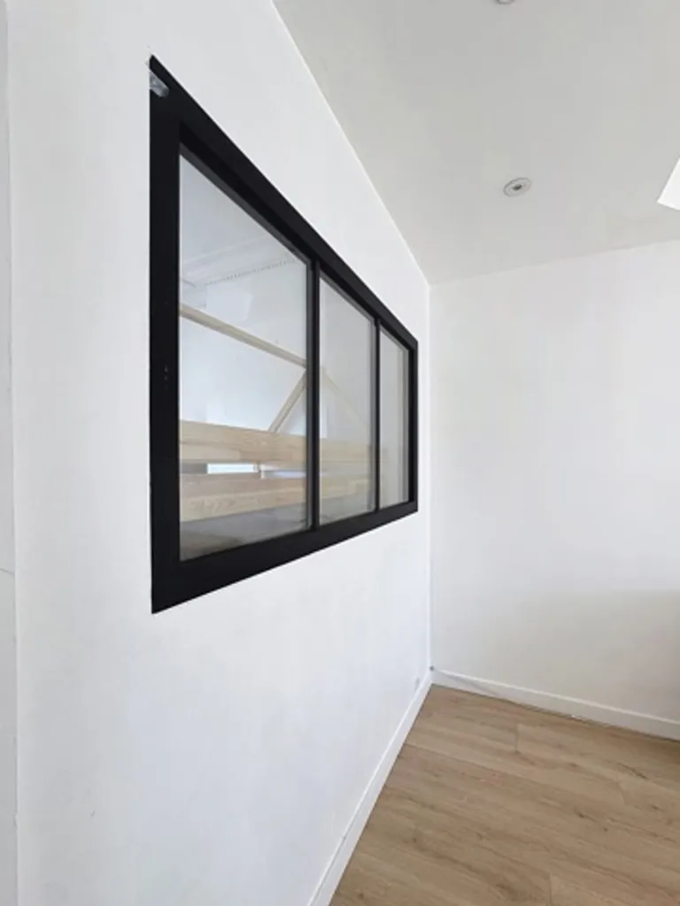 Toad - Bright 2-Bedroom Apartment in Uccle