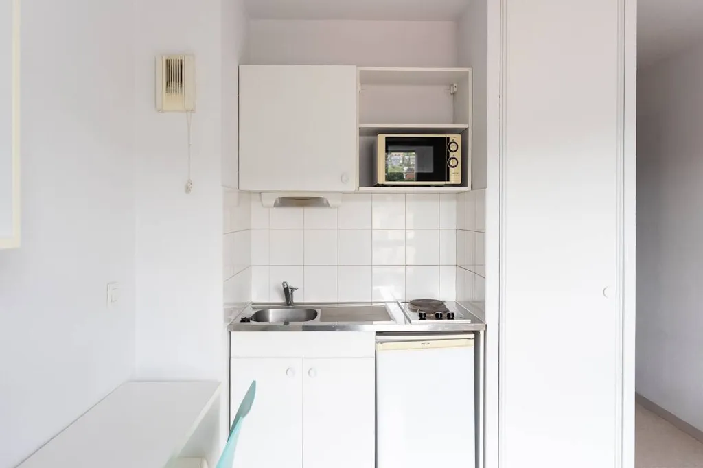 Köök - 18m² Studio with High-Speed Internet in Rouen