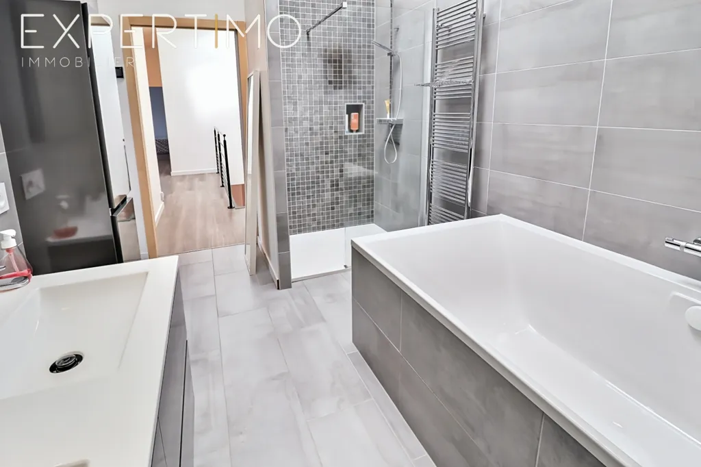Salles de bain - Loft d'Architecte avec Prestations Haut de Gamme à Brest