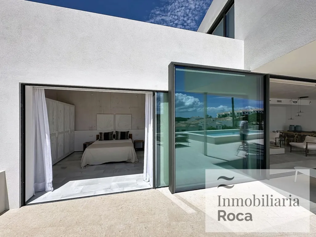 Bassein - Villa with Sea View and Pool in Es Mercadal