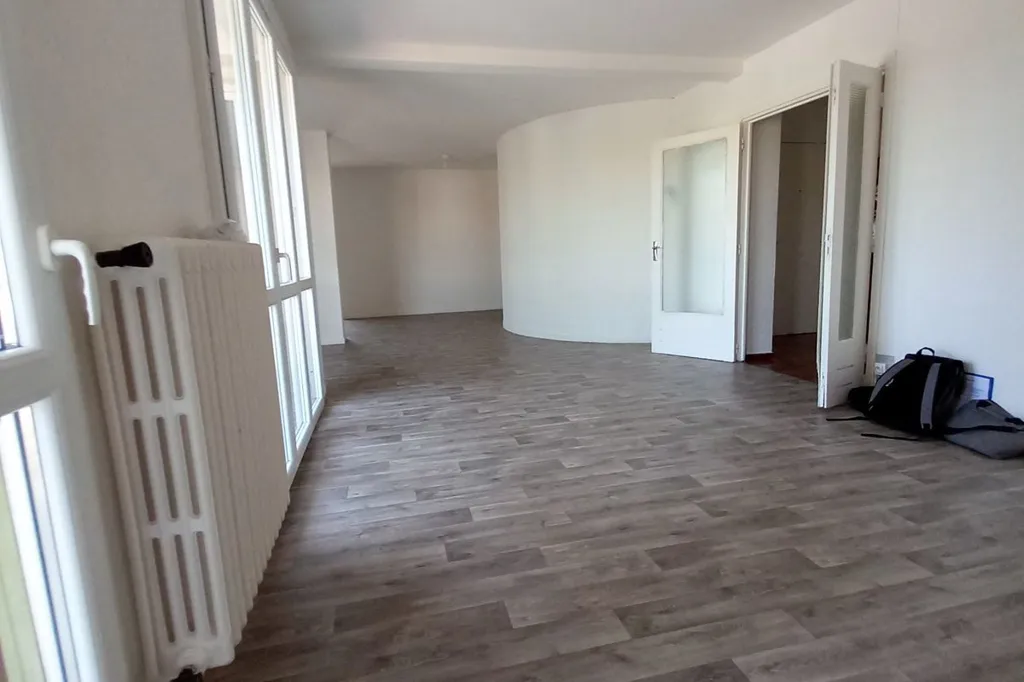 Pièces - Appartement T4 avec Balcons en Centre-ville de Colomiers