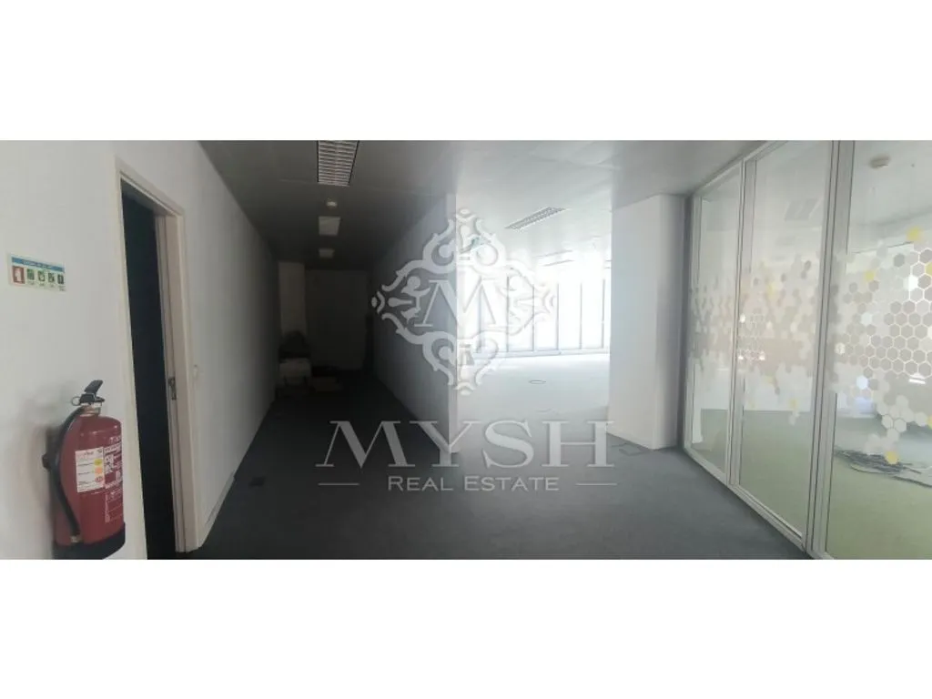 Studio - Office with Parking in Parque das Nacoes, Lisbon
